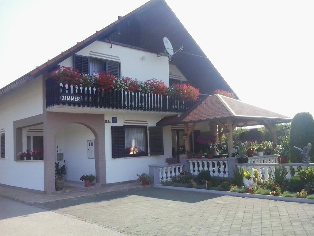 Guesthouse Tomas Čatrnja Exterior foto